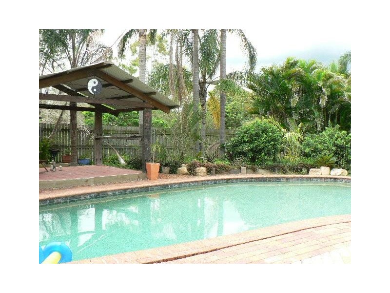 25 Brisbane Cr, Barellan Point QLD 4306