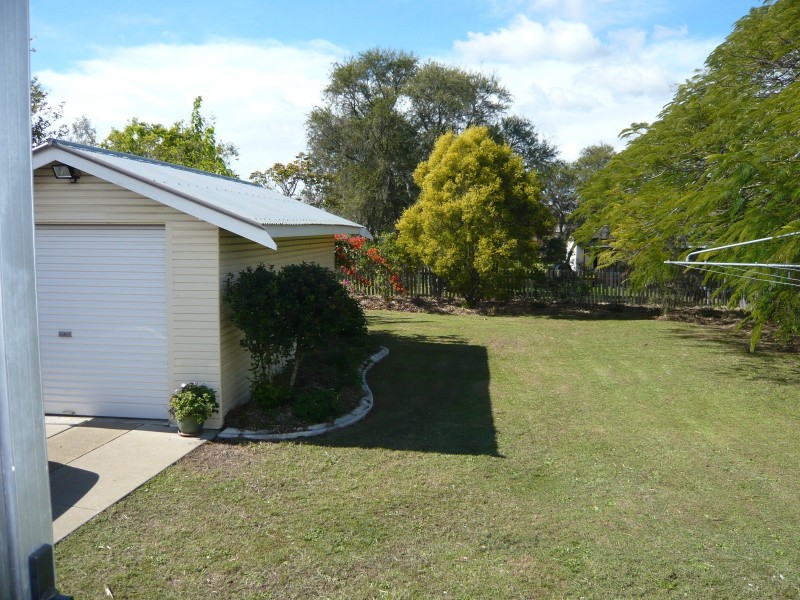 11 Dudleigh, Booval QLD 4304