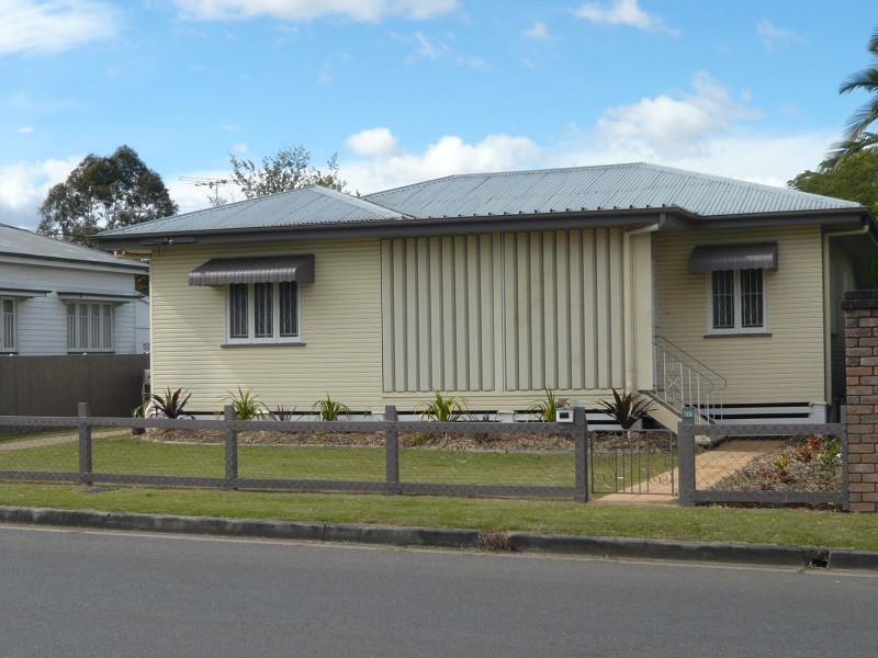 11 Dudleigh, Booval QLD 4304