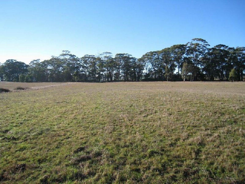 145 Trentham Kyneton Rd, Trentham VIC 3458