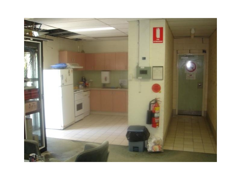 5 SWETTENHAM RD, Minto NSW 2566