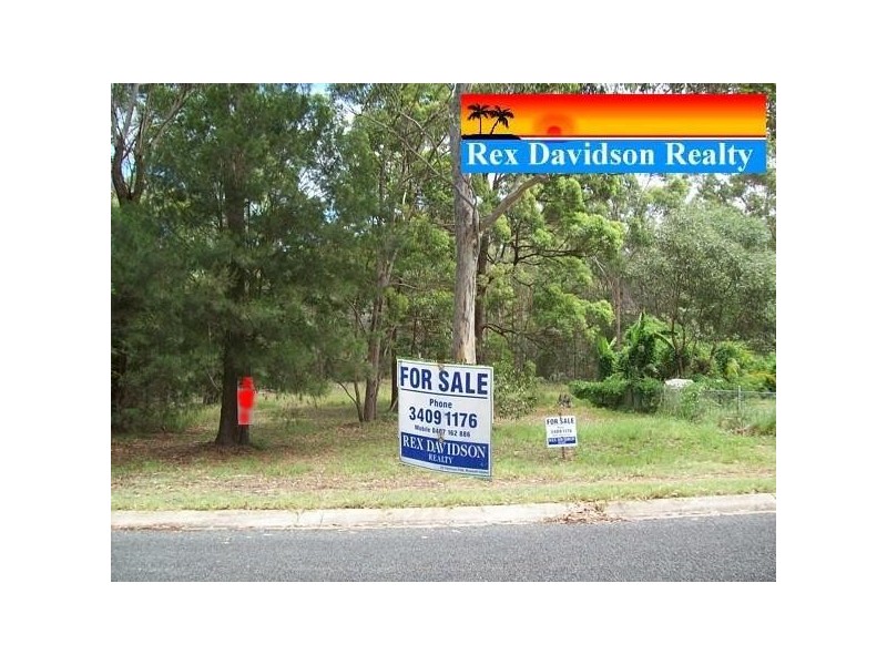 26 CHANNEL, Russell Island QLD 4184