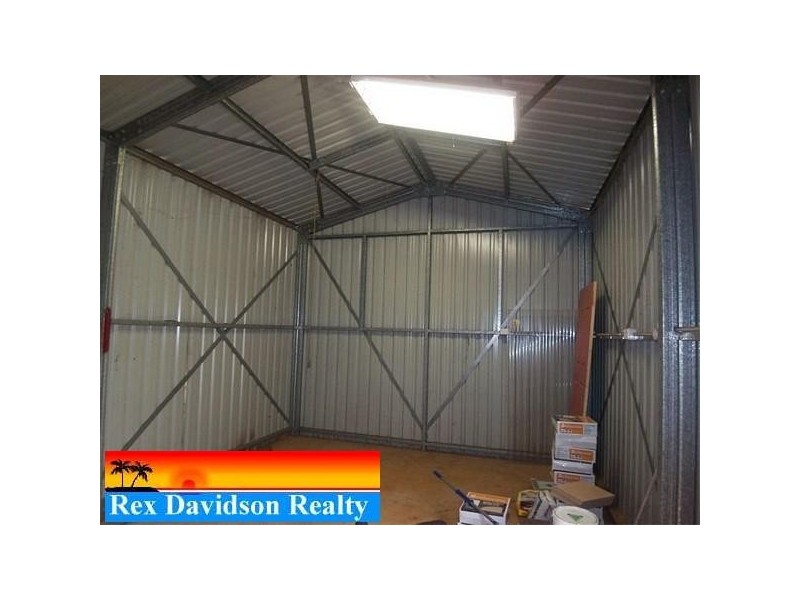 32  BAGUETTE, Russell Island QLD 4184