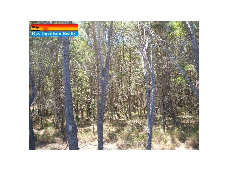 81 SHORE ST, Russell Island QLD 4184