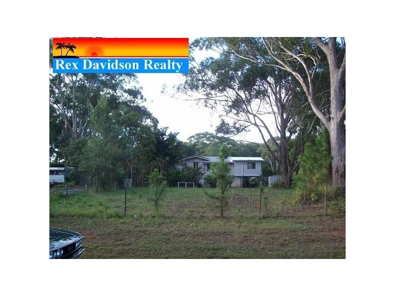77  KINGS RD, Russell Island QLD 4184