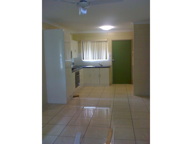 4/87 Milton Street, Mackay QLD 4740