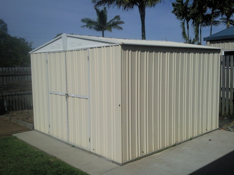 23 Windsor Street, Glenella QLD 4740