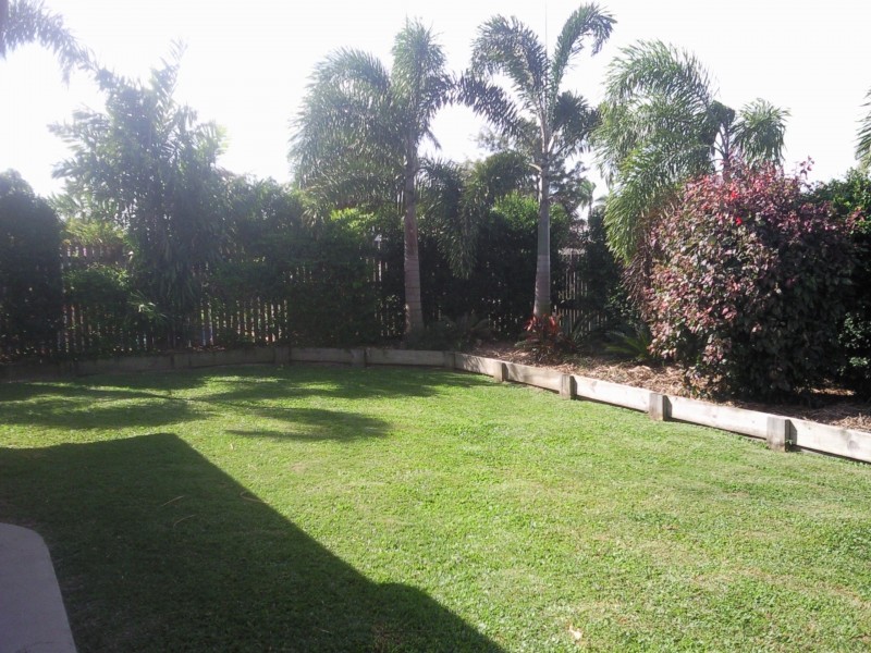 23 Windsor Street, Glenella QLD 4740