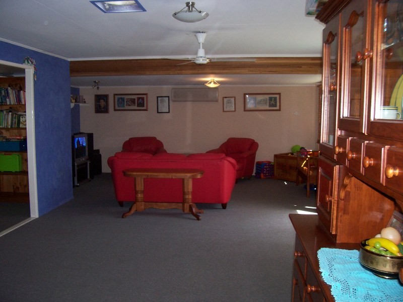 43 Donovan Street, Dysart QLD 4745