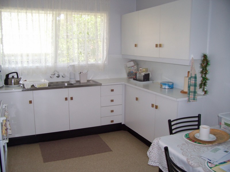 32 Spring Crescent, Dysart QLD 4745