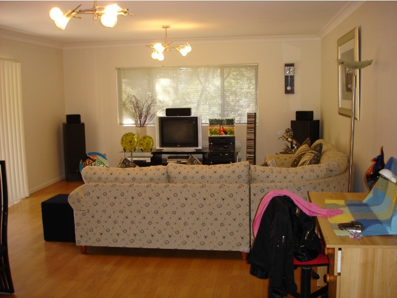 8 Aboukir St, Rockdale NSW 2216