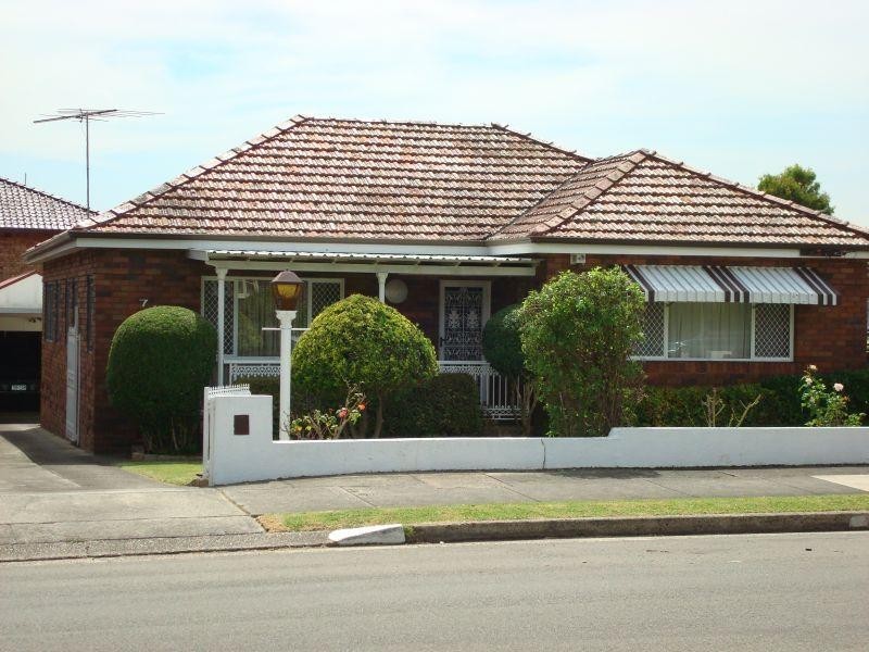 74 St Georges Road, Bexley NSW 2207