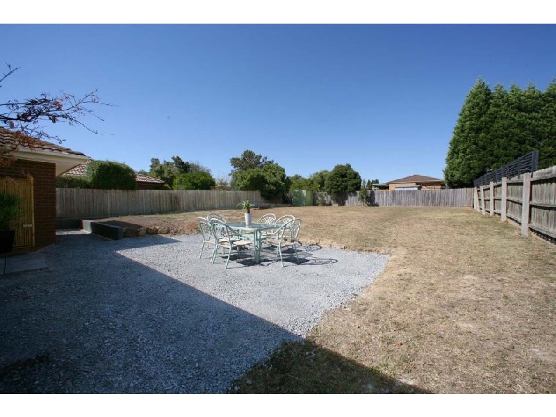 34 Fernlea Avenue, Rowville VIC 3178