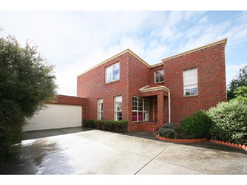 2/12 Jackie Close, Rowville VIC 3178