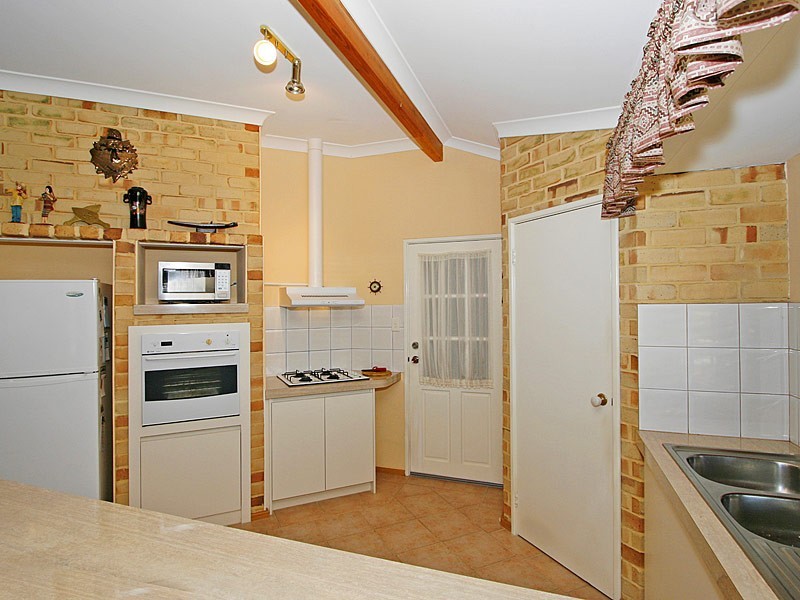 9 Tipuana Mews, Ellenbrook WA 6069