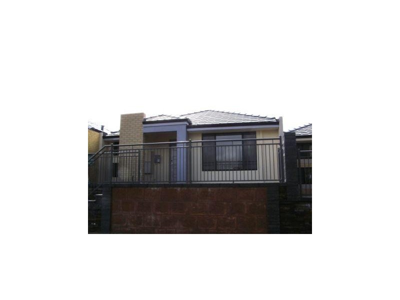 25 Redstone Trail, Ellenbrook WA 6069