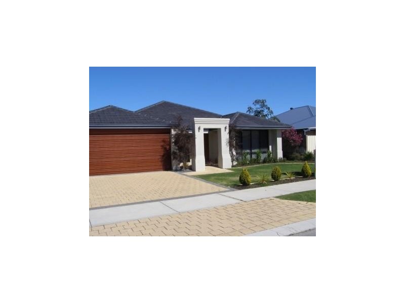 8 Delmage Circle, Ellenbrook WA 6069