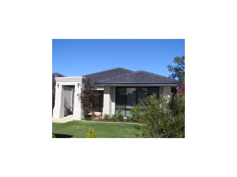 8 Delmage Circle, Ellenbrook WA 6069