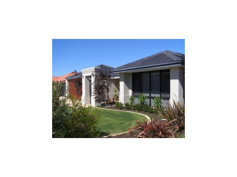 8 Delmage Circle, Ellenbrook WA 6069