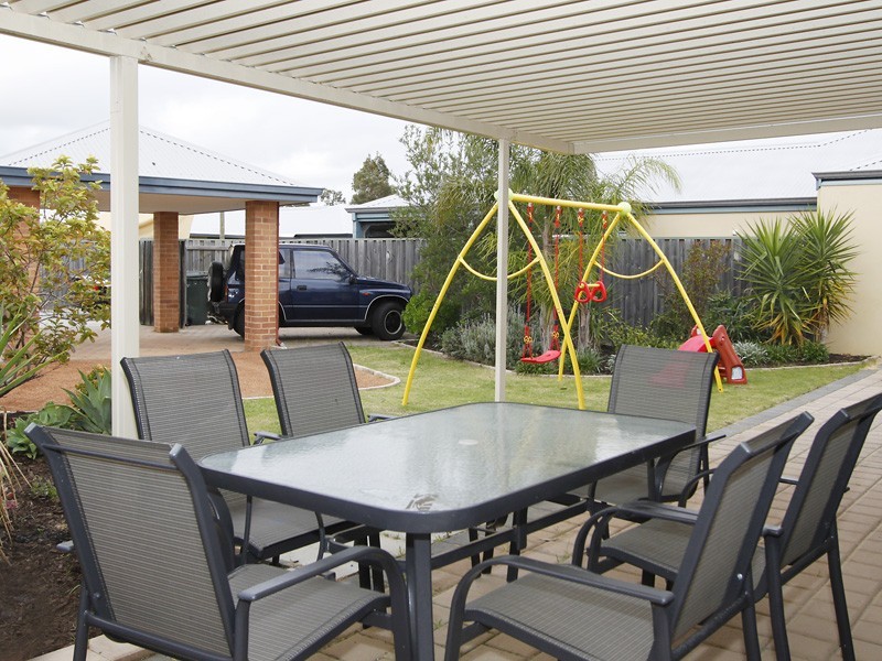 14 Thundelarra Avenue, Ellenbrook WA 6069