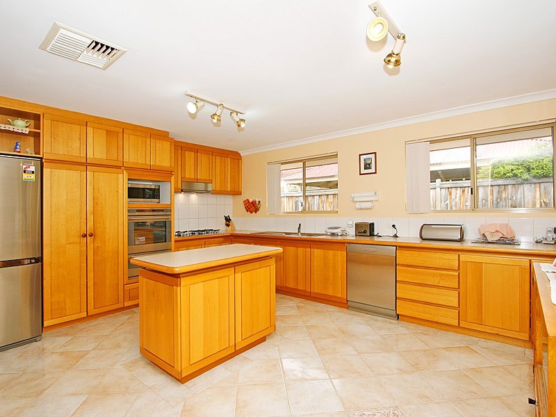 11 Sauvignon Avenue, The Vines WA 6069