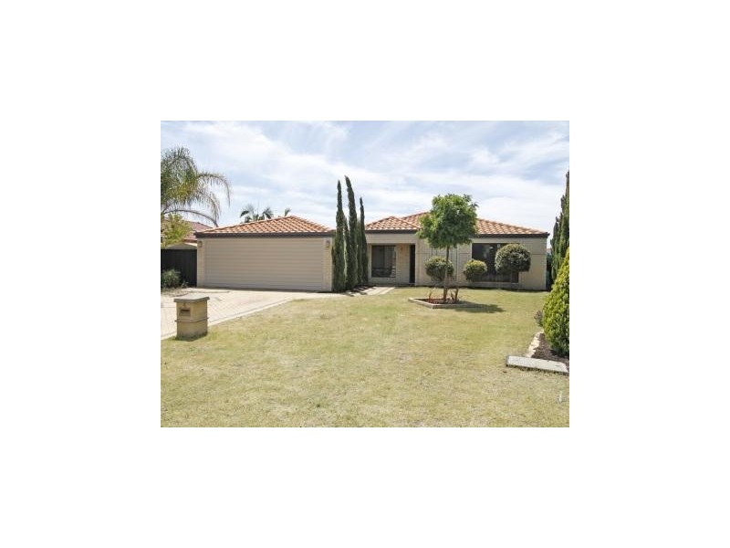 4 Bellini Avenue, Ellenbrook WA 6069