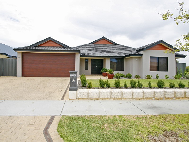 9 Dulegal Way, Aveley WA 6069