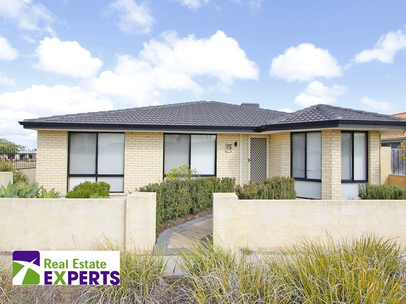 9 Bayard Way, Henley Brook WA 6055