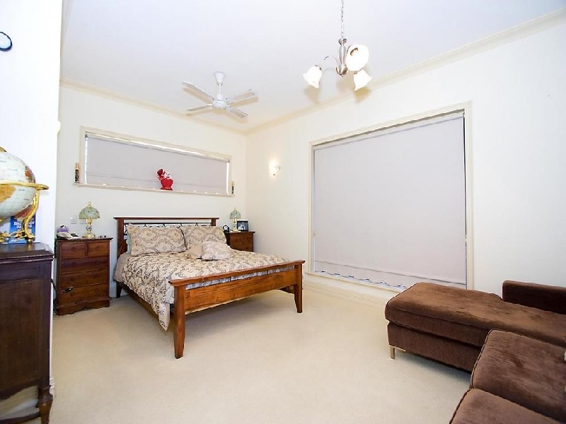 23 Regelia Turn, Ellenbrook WA 6069