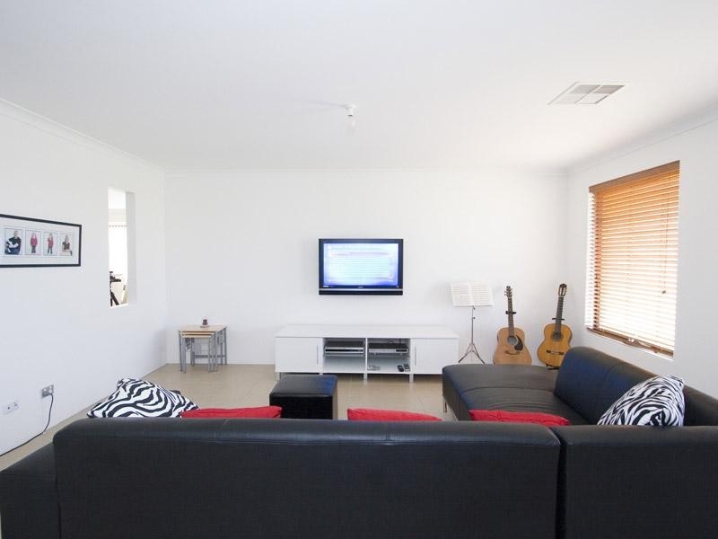 60 Birkett Circle, Ellenbrook WA 6069