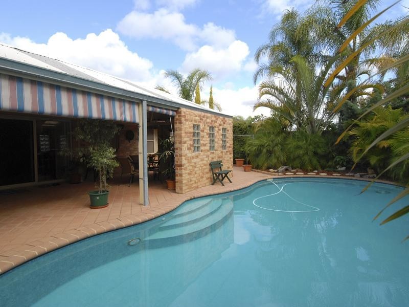 15 Pinea Turn, Ellenbrook WA 6069