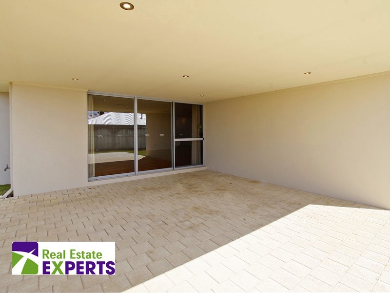 131 Brookmount Drive, Ellenbrook WA 6069