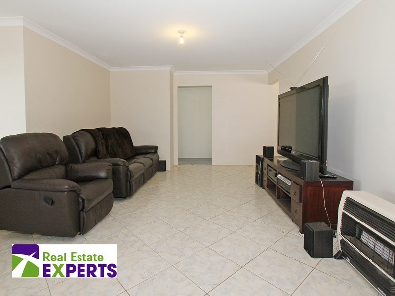 8 Leopold Turn, Ellenbrook WA 6069
