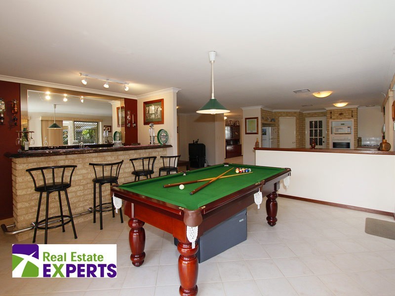 9 Springbrook Drive, Ellenbrook WA 6069