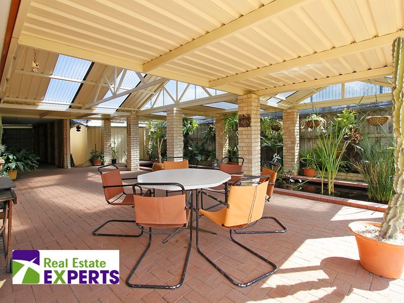 9 Springbrook Drive, Ellenbrook WA 6069