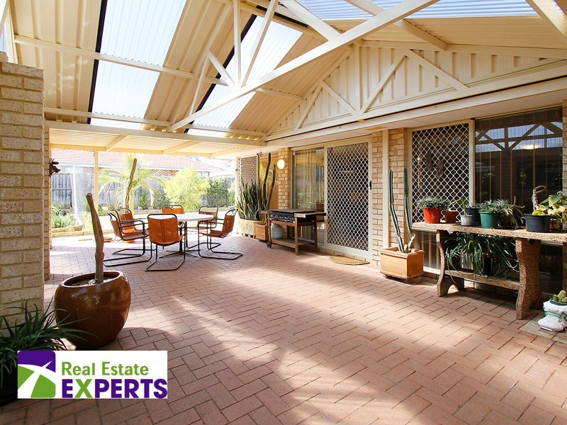 9 Springbrook Drive, Ellenbrook WA 6069