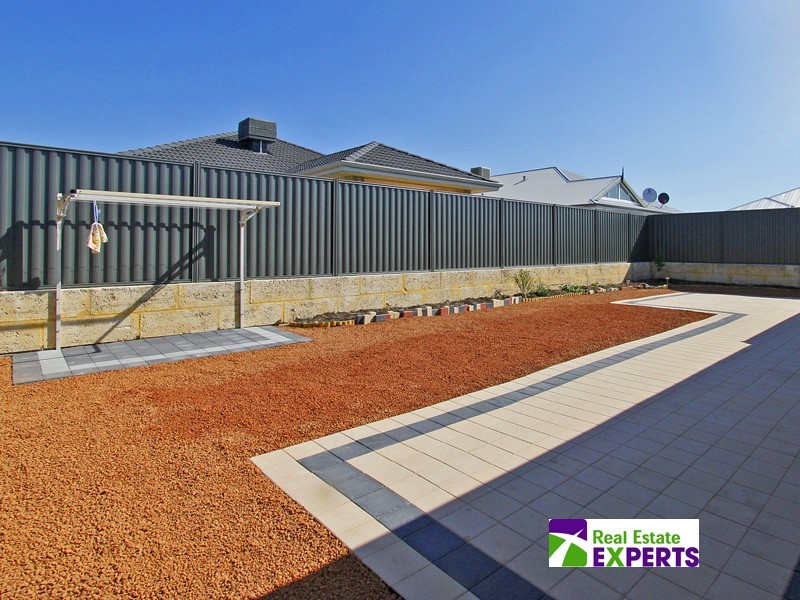 47 Edgecombe Pass, Aveley WA 6069