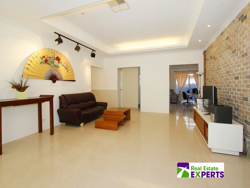 47 Edgecombe Pass, Aveley WA 6069