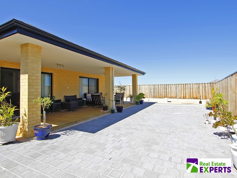 67 Oakhill Heights, Ellenbrook WA 6069