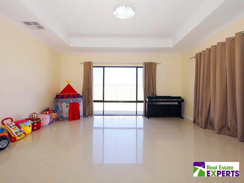 67 Oakhill Heights, Ellenbrook WA 6069