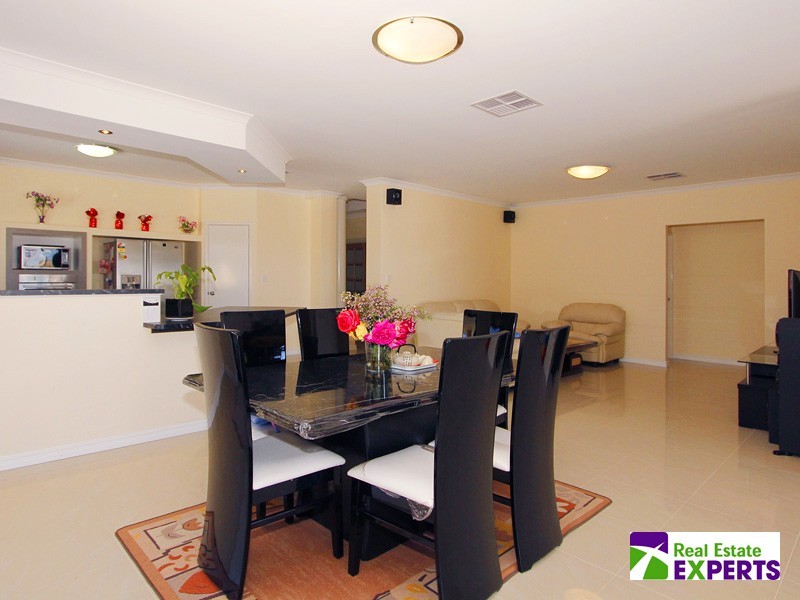 67 Oakhill Heights, Ellenbrook WA 6069