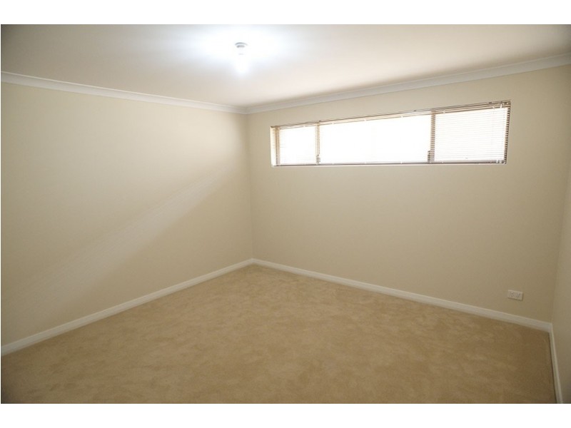 5 Dorado Bend, Mckail WA 6330
