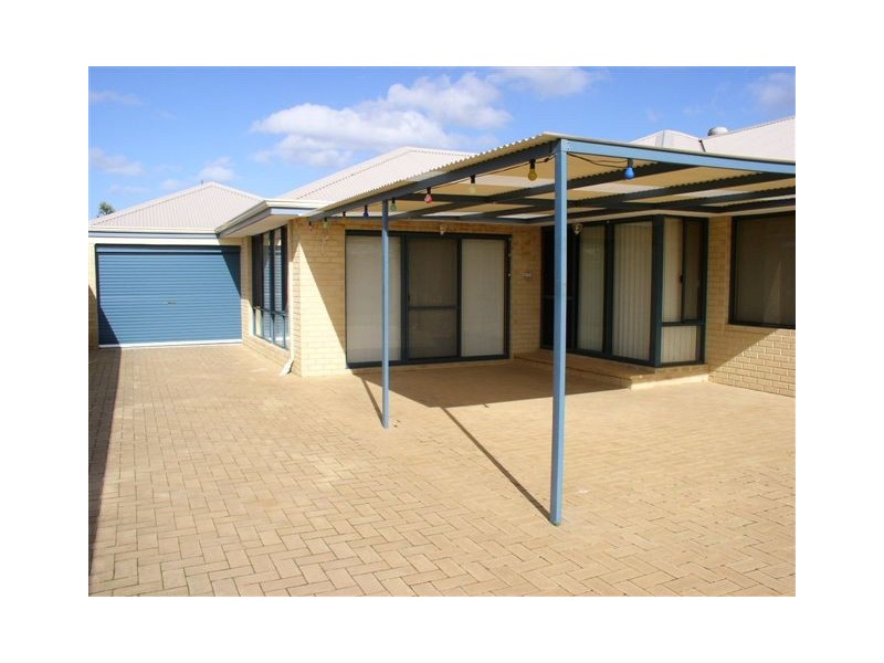 12 Wanarra Close, Ellenbrook WA 6069