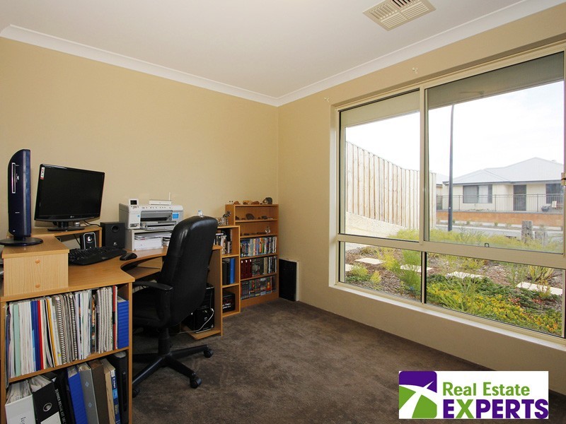 4 Tuross Way, Ellenbrook WA 6069