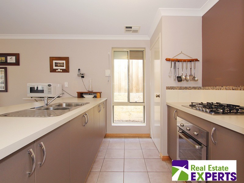 4 Tuross Way, Ellenbrook WA 6069