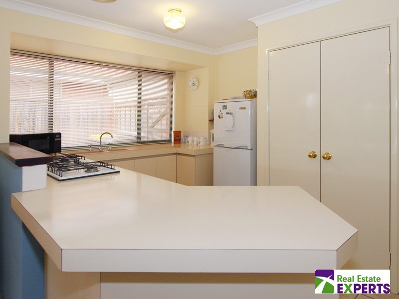 11 Angophora Avenue, Ellenbrook WA 6069