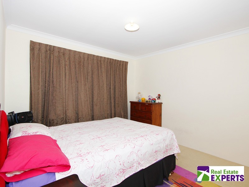 8 Carlo Pass, Ellenbrook WA 6069