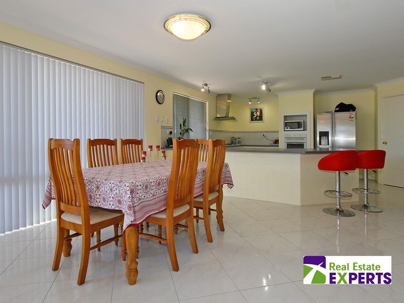 7 Tuross Way, Ellenbrook WA 6069