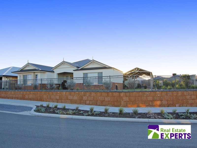 7 Tuross Way, Ellenbrook WA 6069