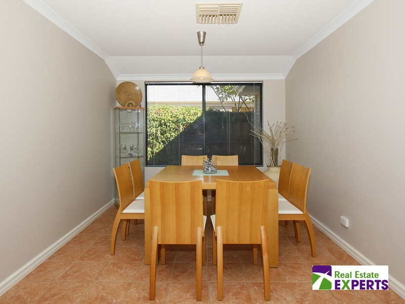 12 Rocklea Crescent, Ellenbrook WA 6069